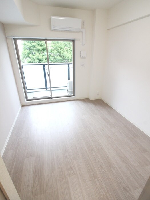 物件内観写真12　(居室)