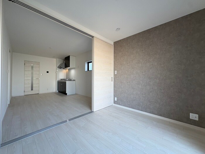 物件内観写真9　(居室)