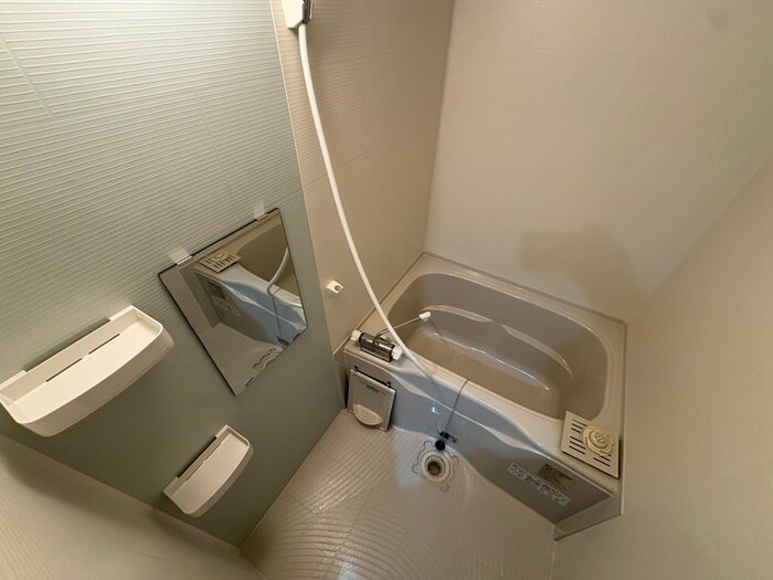 物件内観写真12　(バス／シャワールーム等)