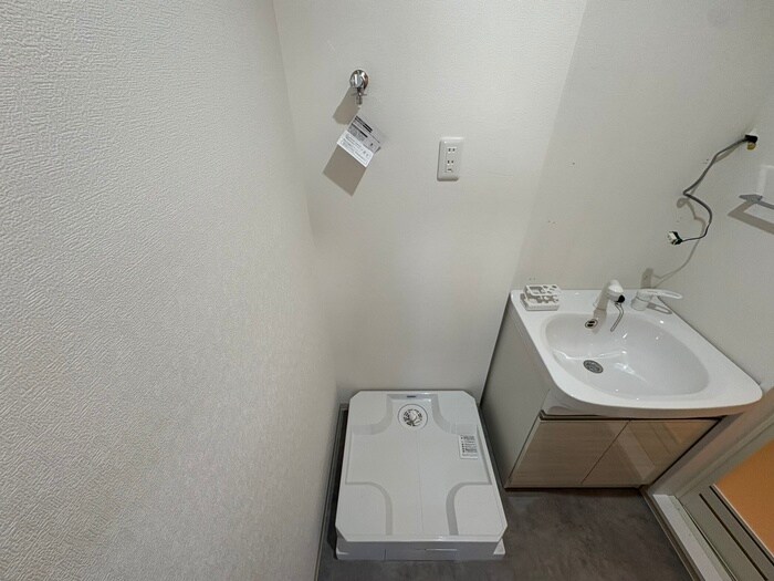 物件内観写真20　(洗濯機置場)