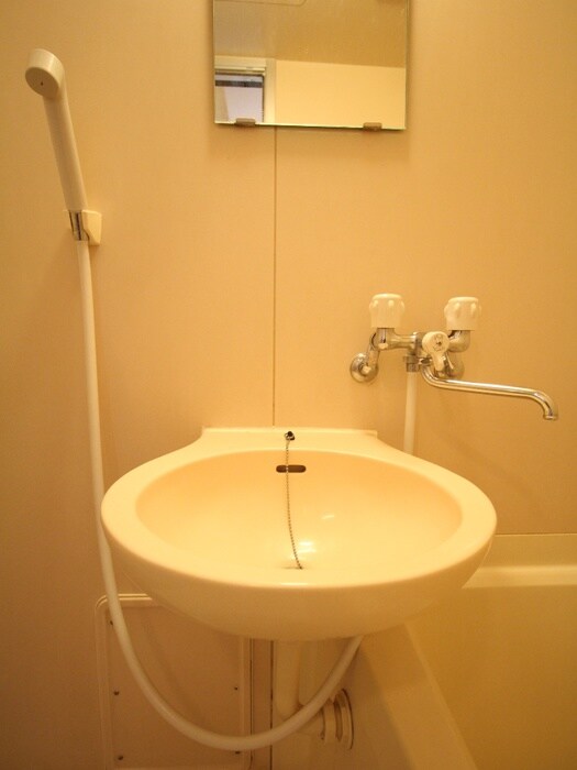 物件内観写真9　(洗面)