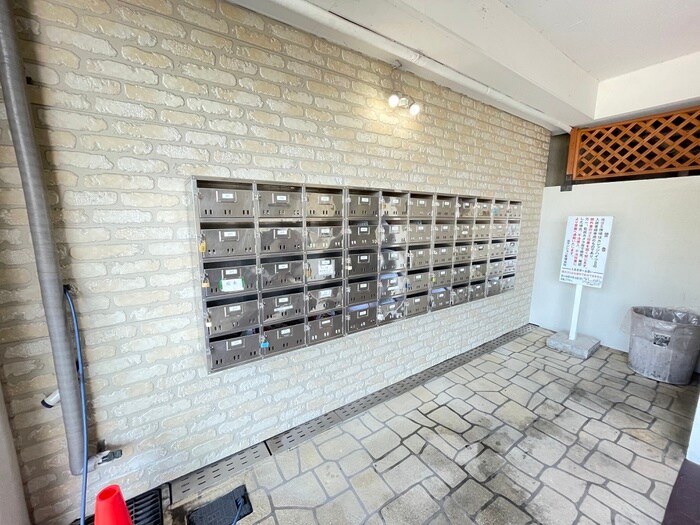 物件外観写真6　(建物設備)