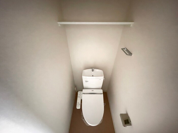 物件内観写真13　(トイレ)