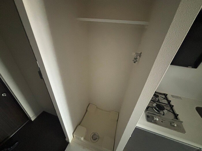 物件内観写真20　(洗濯機置場)