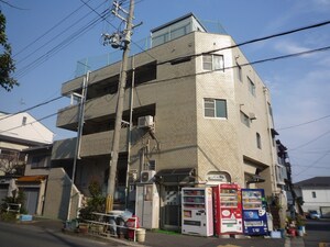 山村コ－ポ外観写真