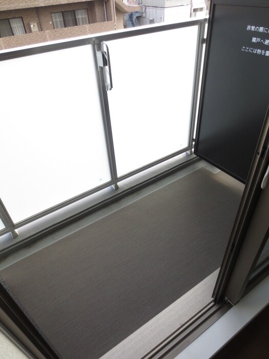 物件内観写真15　(ベランダ・バルコニー)