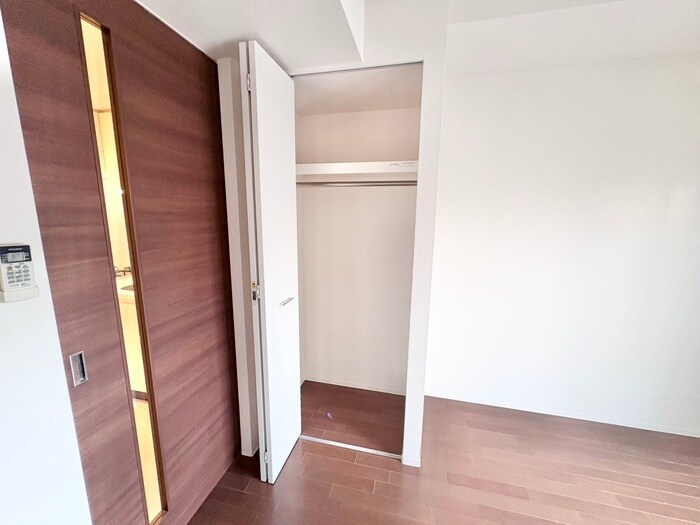 物件内観写真15　(収納)