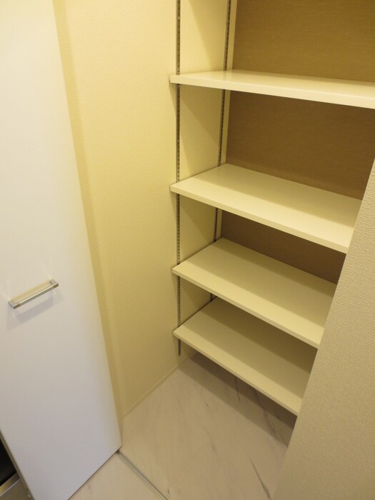 物件内観写真16　(靴箱)