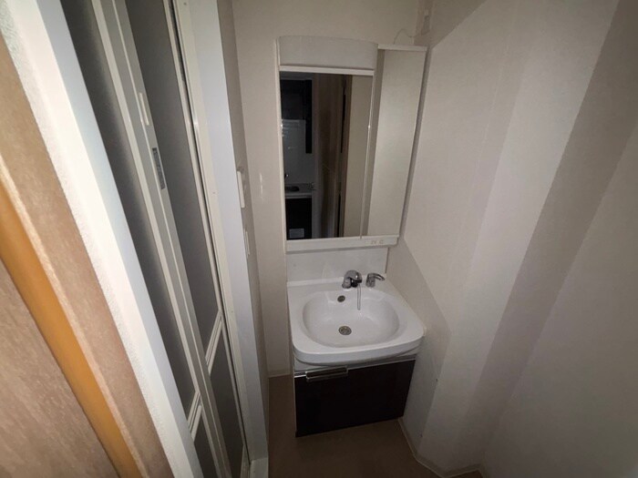 物件内観写真13　(洗面)