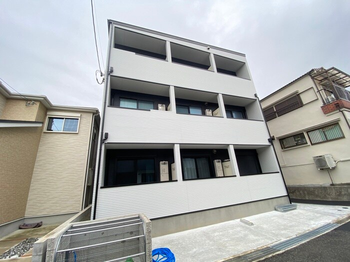 物件外観写真3　(外観写真)