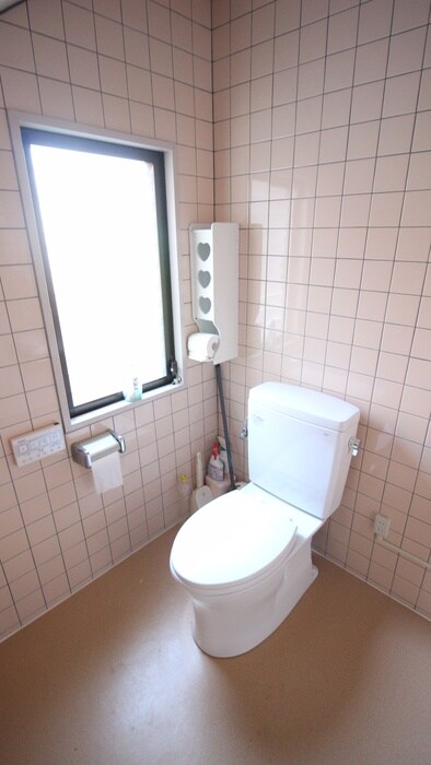 物件内観写真9　(トイレ)