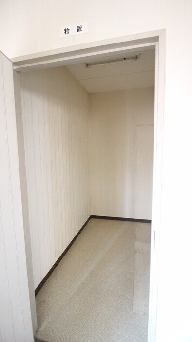 物件内観写真14　(収納)