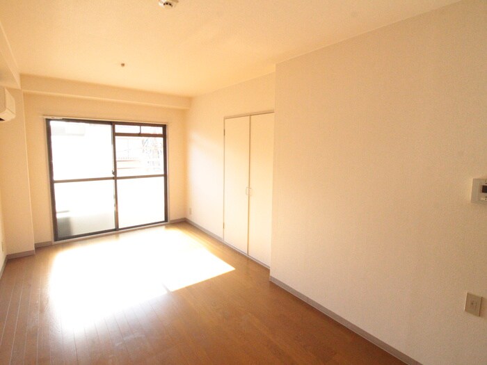 物件内観写真20　(居室)