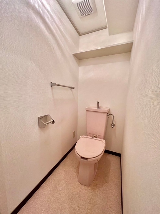 物件内観写真11　(トイレ)