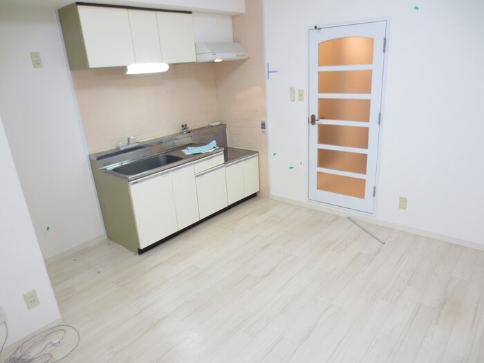 物件内観写真9　(居室)