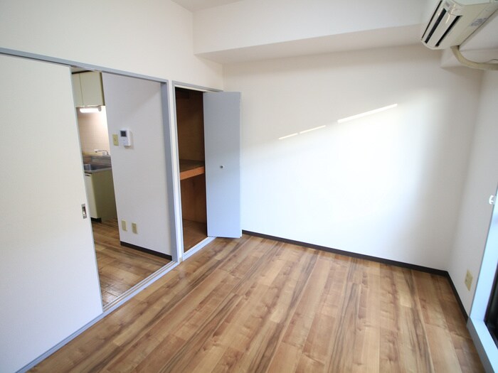 物件内観写真20　(居室)