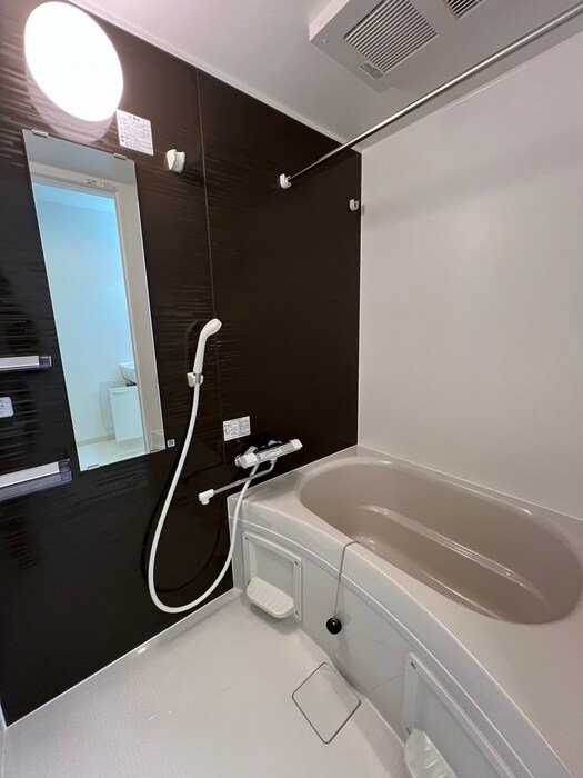 物件内観写真13　(バス／シャワールーム等)