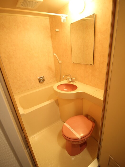 物件内観写真8　(バス／シャワールーム等)