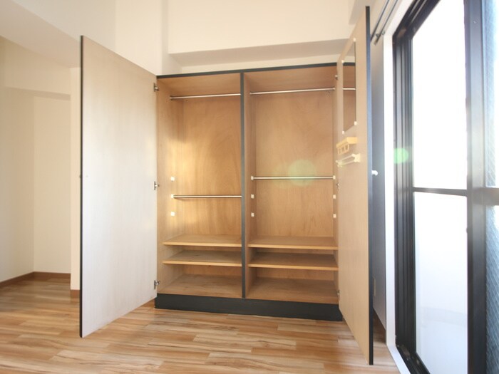 物件内観写真10　(収納)