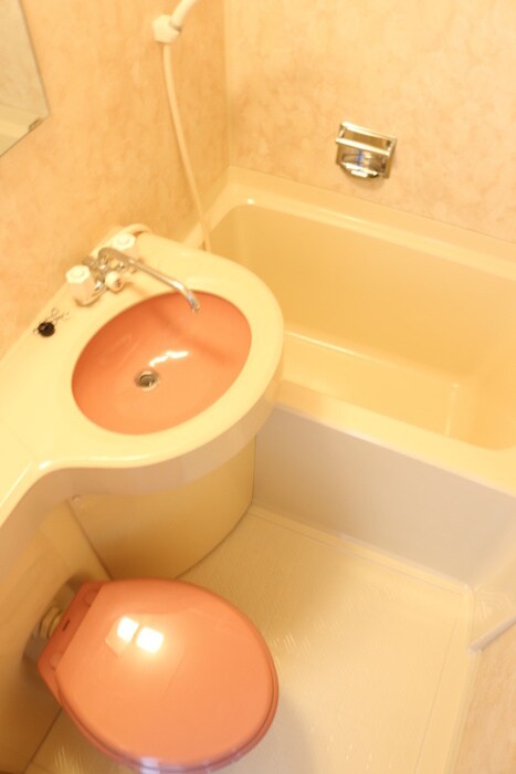 物件内観写真12　(バス／シャワールーム等)