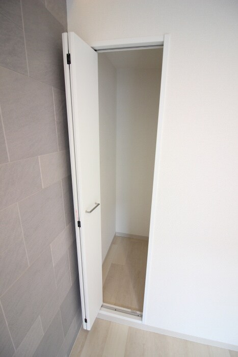 物件内観写真14　(収納)