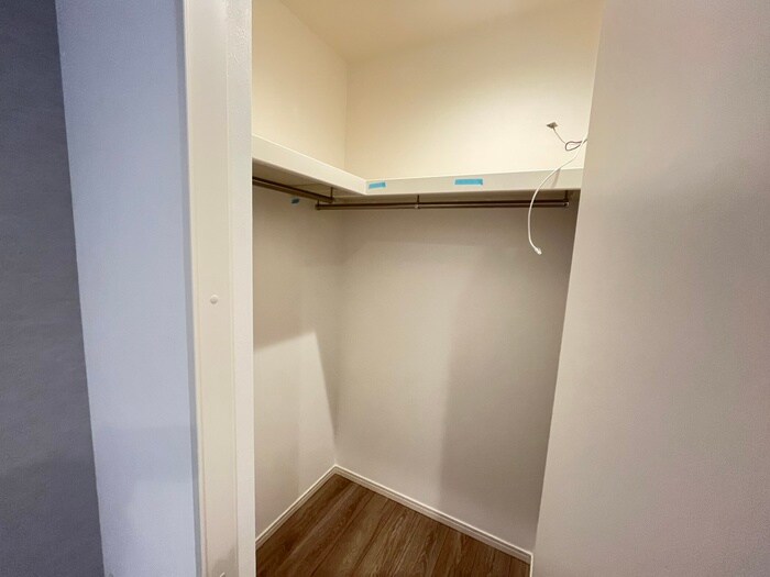 物件内観写真18　(収納)