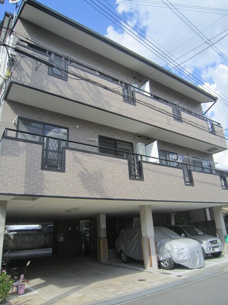 ベルメゾン外観写真