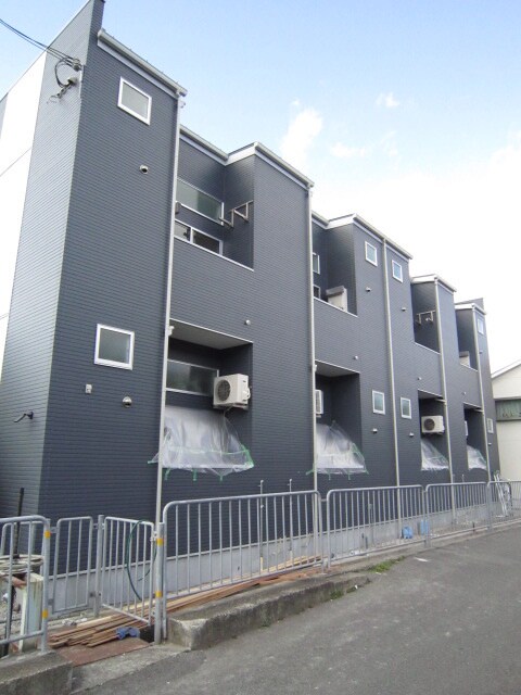 物件外観写真3　(外観写真)