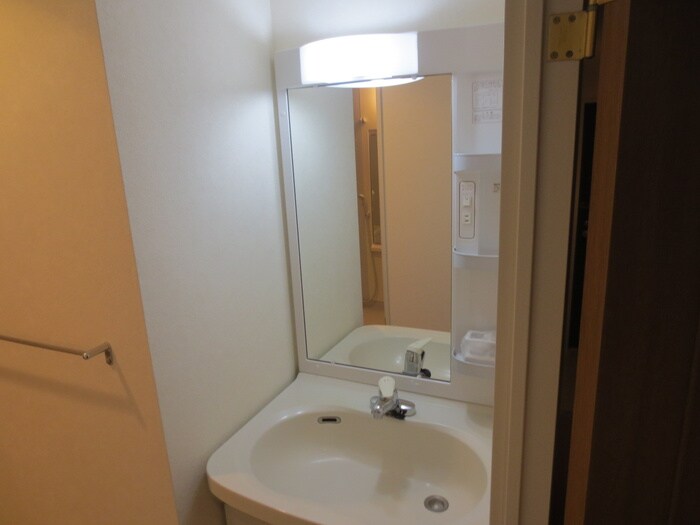 物件内観写真10　(洗面)