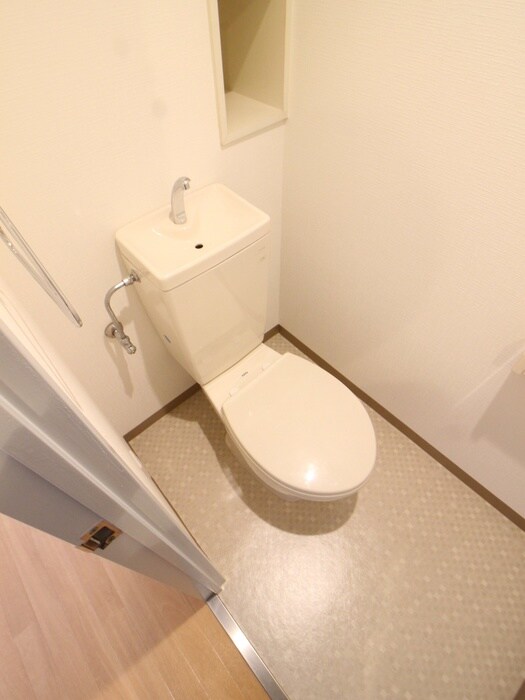 物件内観写真14　(トイレ)