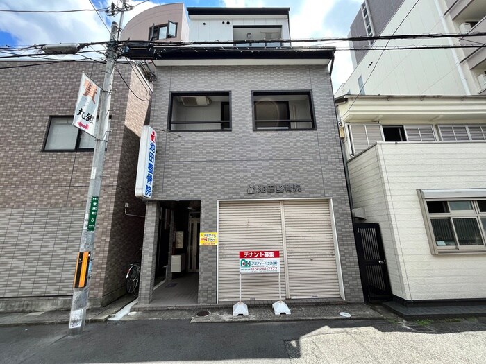 物件外観写真3　(外観写真)