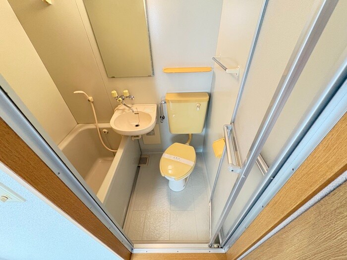 物件内観写真11　(トイレ)