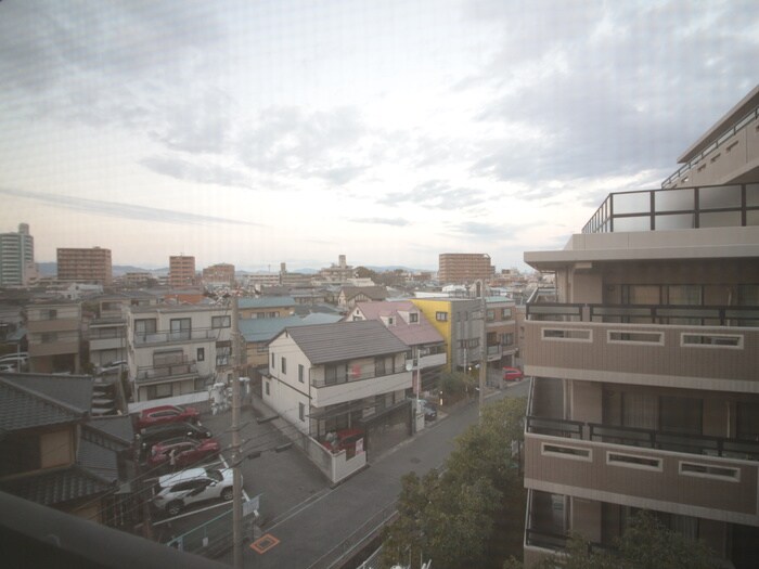 物件内観写真19　(室内からの展望)