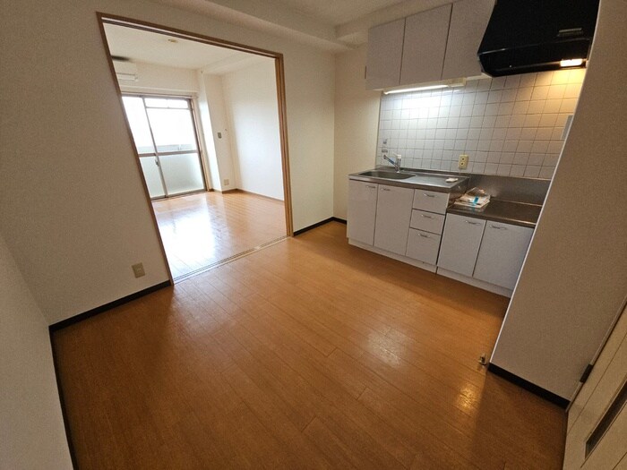 物件内観写真18　(居室)