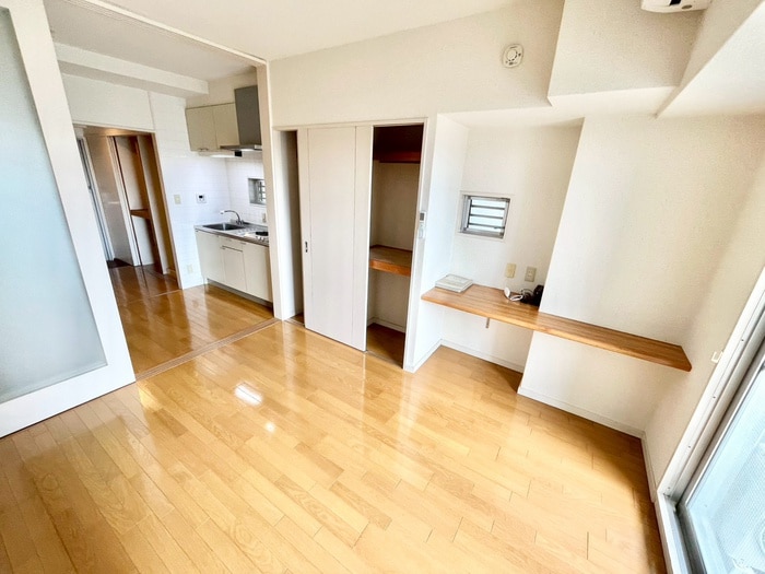 物件内観写真8　(居室)