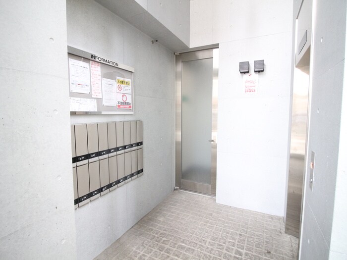 物件外観写真4　(建物設備)