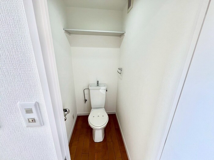 物件内観写真13　(トイレ)