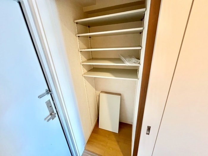 物件内観写真15　(靴箱)