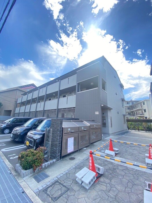 物件外観写真5　(外観写真)