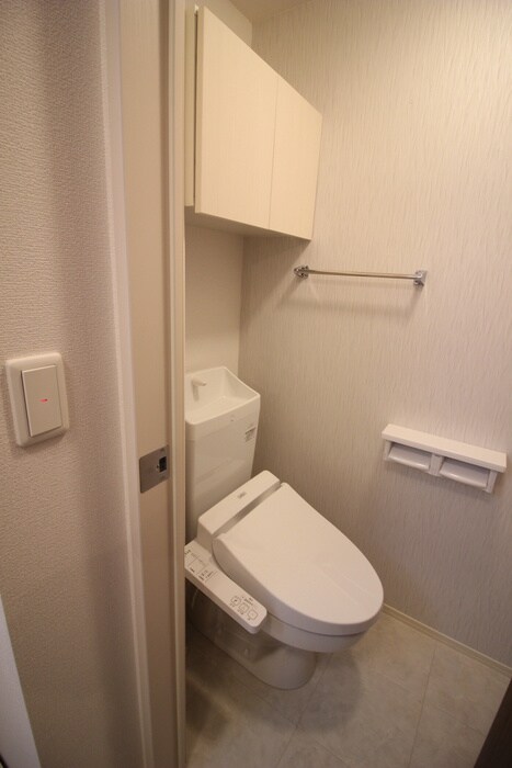 物件内観写真15　(トイレ)