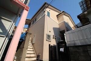 ロイヤルコート外観写真