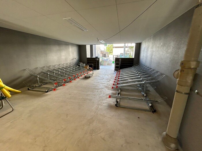 物件外観写真2　(駐輪場)