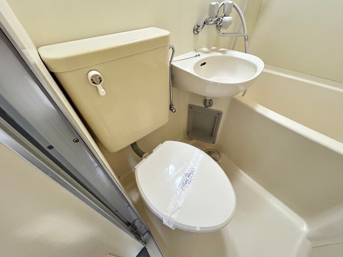 物件内観写真14　(トイレ)