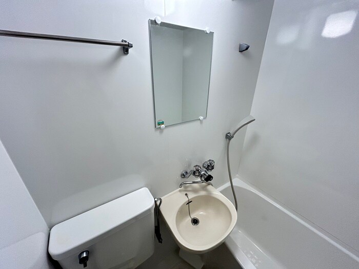 物件内観写真15　(洗面)