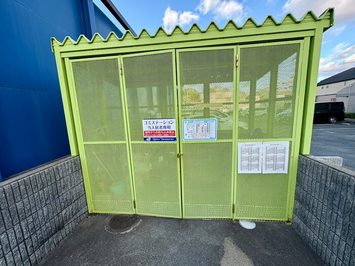 物件外観写真6　(建物設備)