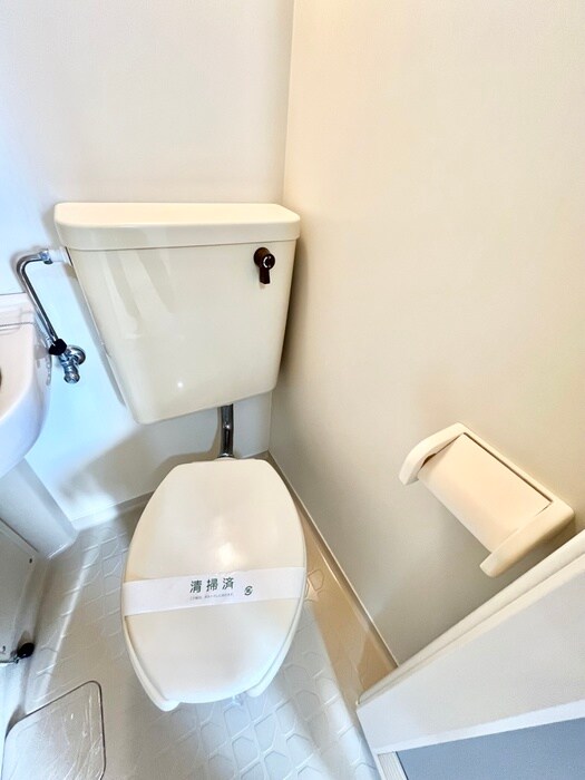 物件内観写真11　(トイレ)