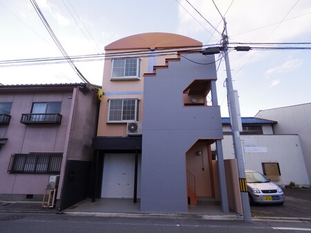 みつまるマンション外観写真