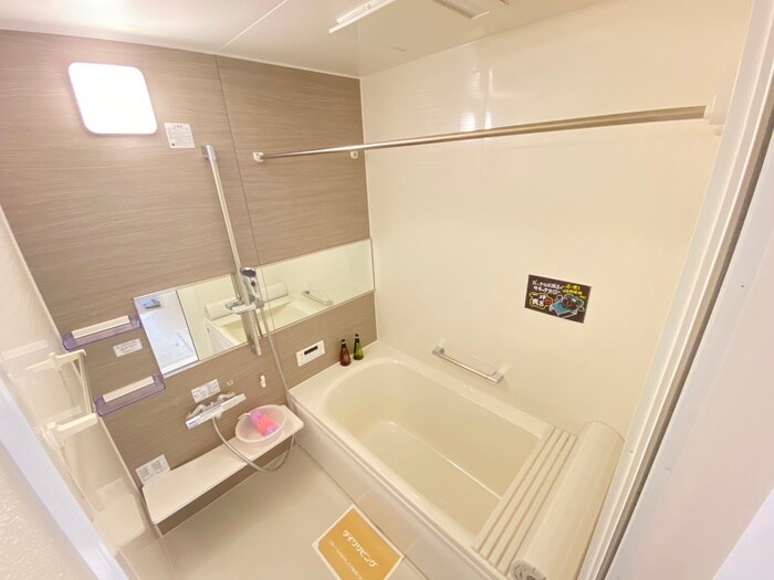 物件内観写真9　(バス／シャワールーム等)