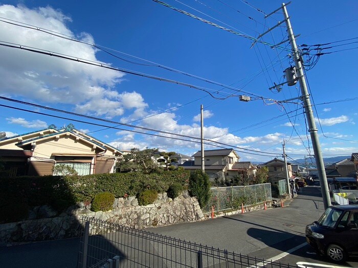 物件内観写真16　(室内からの展望)