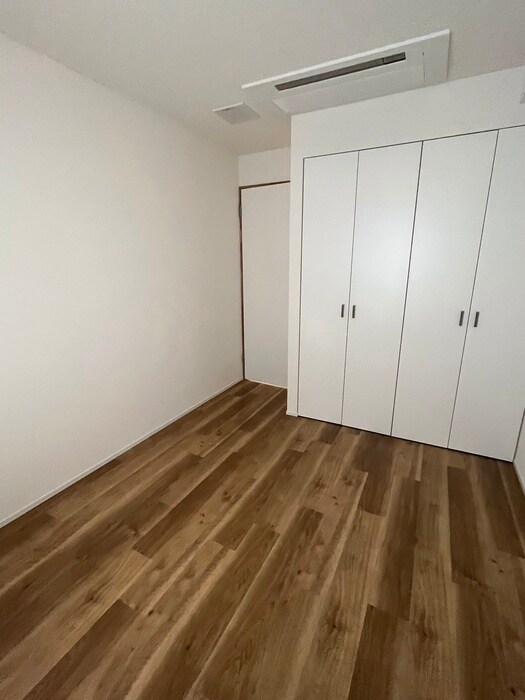 物件内観写真13　(居室)